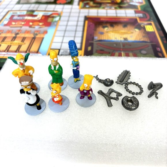 THE SIMPSONS Clue Board Game 2nd Edition 2002 Parker Brothers Vintage - Picture 5 of 10